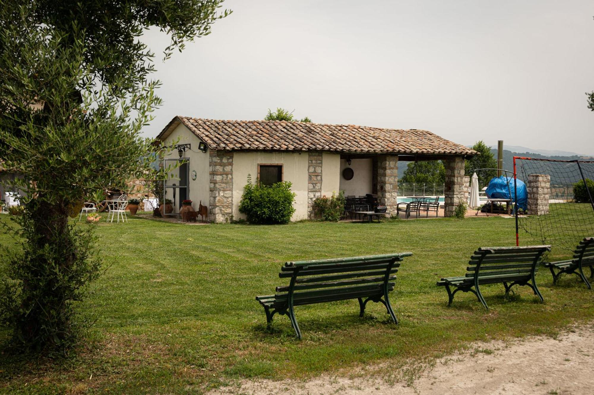 Country Relais La Torretta Baronale Guest House San Giorgio del Sannio Exterior foto