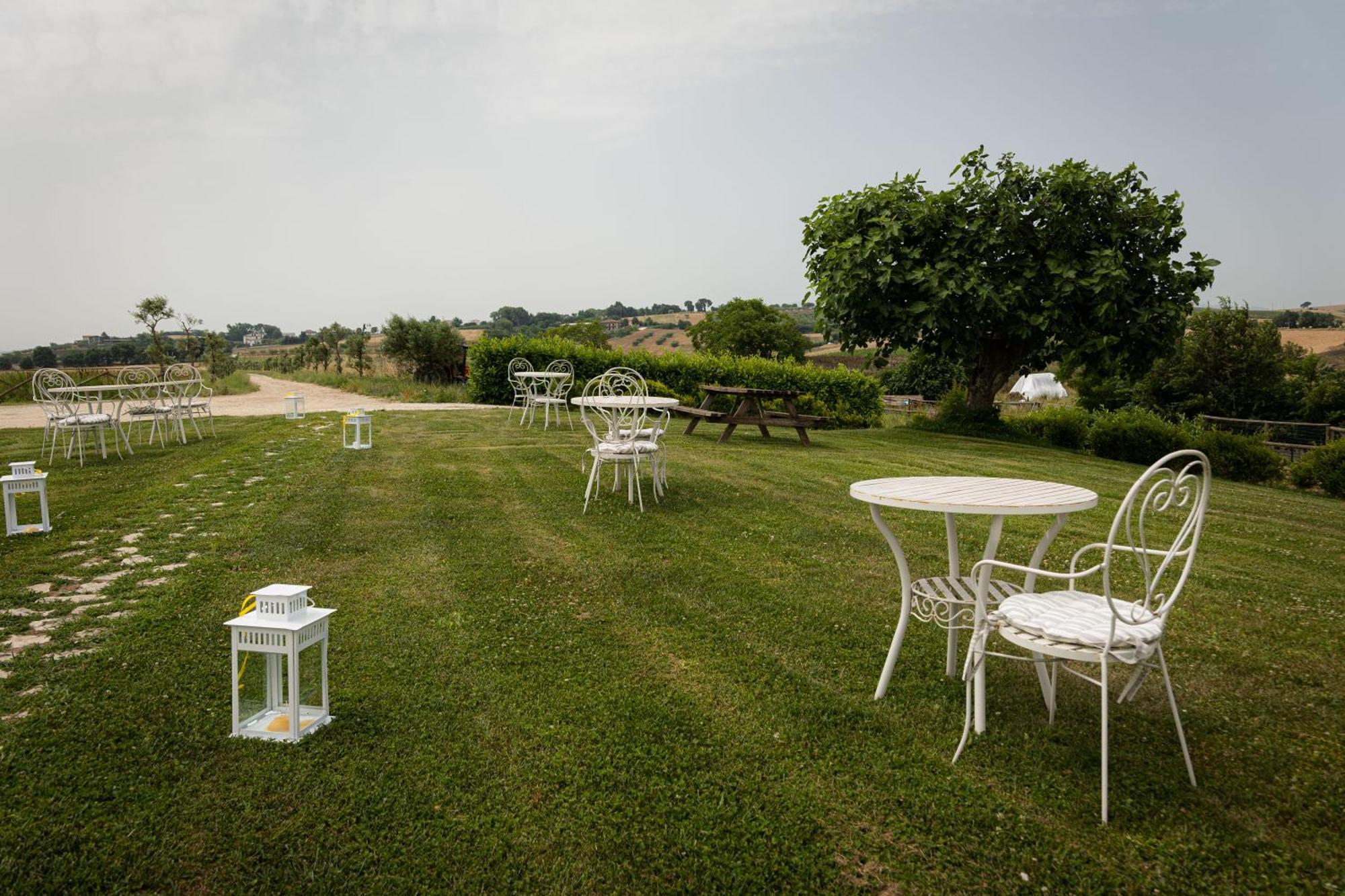 Country Relais La Torretta Baronale Guest House San Giorgio del Sannio Exterior foto